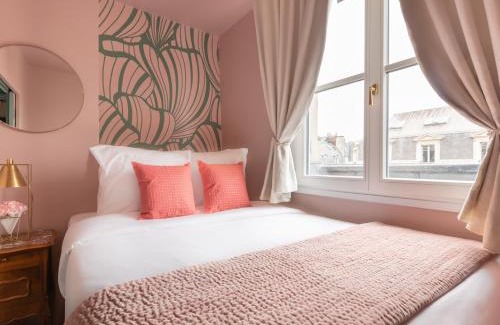 Champs-Elysees Apartment | Elegant 2 Bedroom Retreat Near Louvre & Champs Elysees