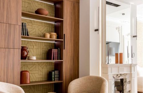 7th Arrondissement Apartment | Elegant 3 Bedroom Suite Near Iconic Eiffel Tower