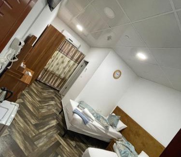 Ramallah Hotel | Discover Meryland: Family-Friendly Hotel with Dining Options