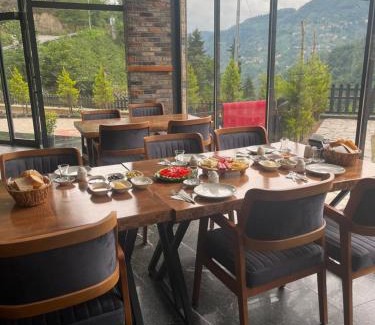 Ayder Bed & Breakfast | merzesuitotel