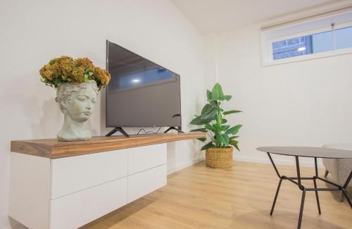 Guimaraes House | Unforgettable Stay at Mesão Frio by Guestify, Rated 9.9/10