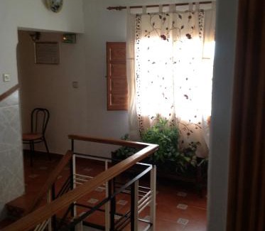 Lagartera House | Discover Mesón de Lagartera: Family-Friendly Retreat