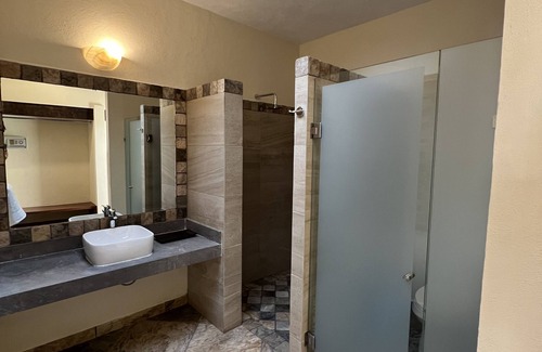 Central Cuernavaca Hotel | Discover Mesón de las Delicias: Family-Friendly Retreat