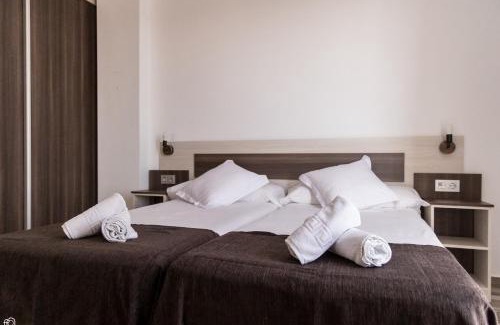 Medellin House | Cozy Mesón Hostal La Cabaña: Rated 9.2, Ideal for Families