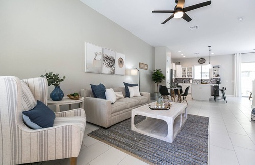 Mesa Hotel | Top-Rated Mesa Palms Ferro Townhouse with Pool & Spa