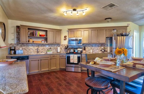 Wonder Valley House | Explore MESA SILVERADO: Desert Oasis with Spa & Views
