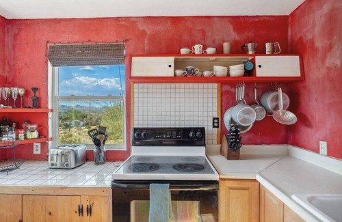 Yucca Valley House | Mesa View Homestead - Cozy, 360 Views & Tranquility! 1 Bedroom Home by RedAwning