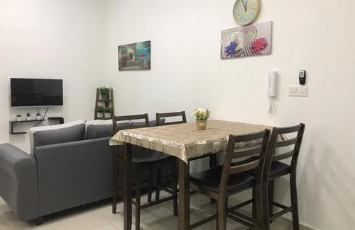 Nilai Apartment | Pet-Friendly Retreat at Mesahill Nilai, Negeri Sembilan
