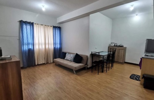 Cagayan de Oro Apartment | Comfortable Mesaverte Residences with Pool & Breakfast