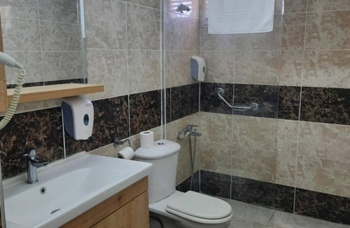 Ildır Koyu Apartment | Inviting Flat with Shared Pool & Breakfast in Cesme