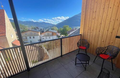 Rasa Apartment | Mesnerhof Chalet: Pet-Friendly Oceanfront Retreat Awaits