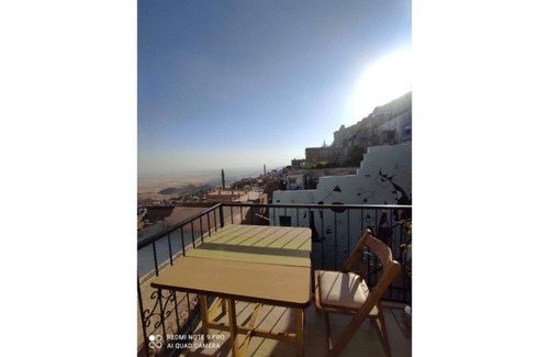 Artuklu House | Pet-Friendly Retreat at Mesospotamos with Breakfast Included