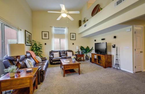 Mesquite Apartment | Relaxing Mesquite Condo with Pool and Hot Tub Access