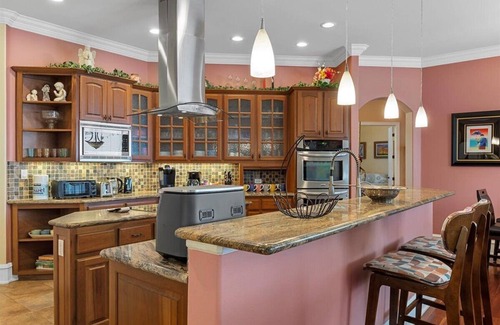 Cedar Creek House | Mesquite Retreat: Cozy Country Home with Heated Pool