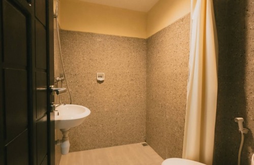 Sampit Hotel | Budget-Friendly Stay at Mess MT Haryono with Breakfast