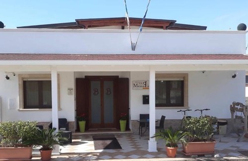 Oria Bed & Breakfast | Discover Messapia: Pet-Friendly Getaway with Hot Tub & More