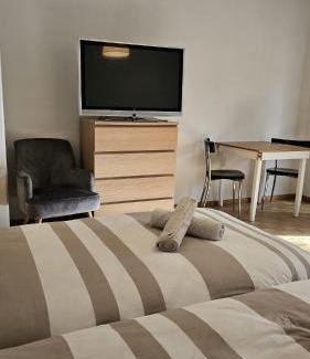 Matthaus Apartment | Messe Studio Suites Basel #1