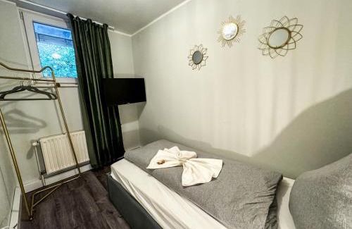 Mittelfeld Apartment | Discover Messenah: Family-Friendly Stay with Free Parking