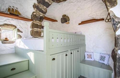 Mandraki Apartment | Discover Messes Traditional Stone House with Ocean Views