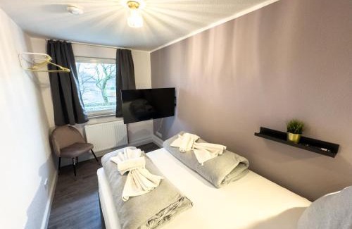Mittelfeld Apartment | Comfortable Messewohnung for 4 with Free Parking