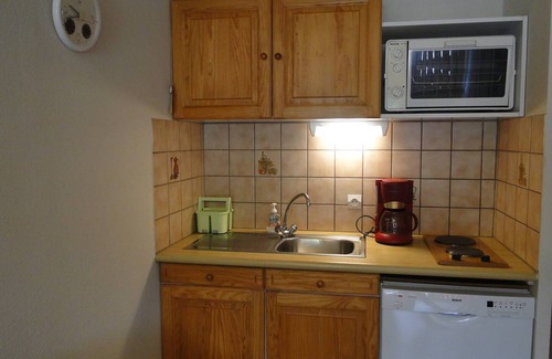 Metabief Apartment | Metabief - Beausoleil Apartment with Private Pool & Breakfast