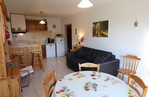 Metabief Apartment | Inviting Metabief - Mont D'or: Family-Friendly Retreat