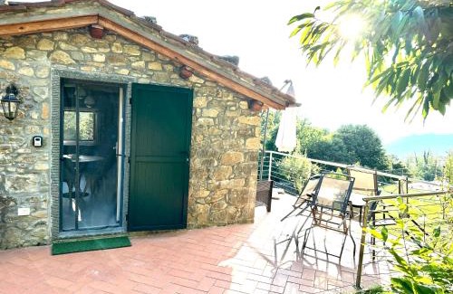 Casoli House | Beautiful Metato with Pool and Oceanfront Garden Retreat