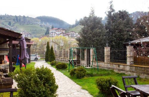 Chepelare Hotel | Family-Friendly Meteor Hotel with Hot Tub & Breakfast