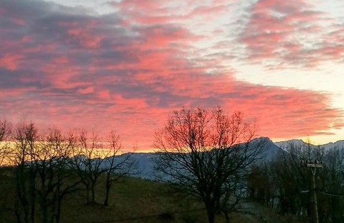 Vlachava Apartment | Unforgettable Meteora's Sunset - Rated 10/10 for Families