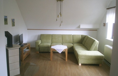 Weissig Apartment | Cozy Meter Apartment: 9.8 Rated with Family-Friendly Perks