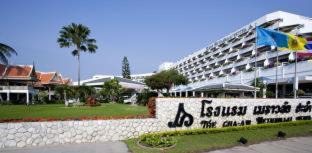 Cha-am Resort | Discover Methavalai Hotel: Ocean View & Family-Friendly Stay