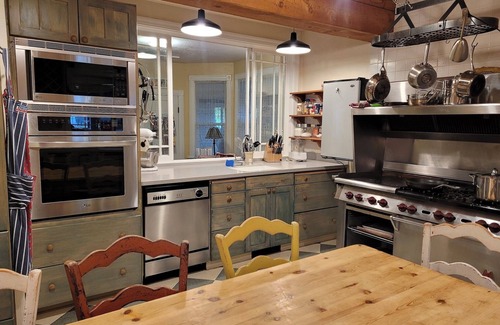 Twisp Cabin | Methow Valley Inn-6 Bedroom option,Lovingly Restored&Beautifully Maintained!