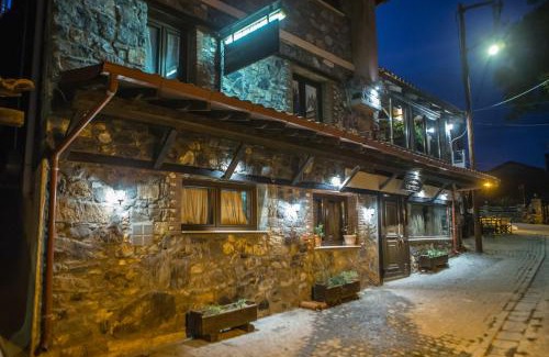 Aghios Athanasios House | Discover Metohi Inn: Pet-Friendly Retreat with Hot Tub