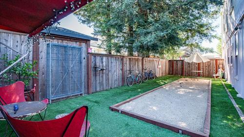 Petaluma Hotel | Metro Hotel: Guest Rated 9/10 with Family-Friendly Amenities