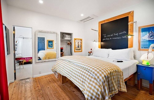 Petaluma Hotel | Eco-Friendly Comfort at Metro Hotel and Cafe - Rated 9/10