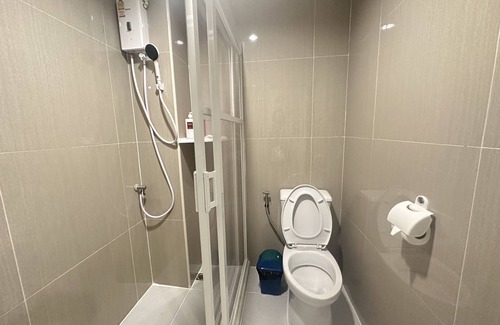 Samsen Nok Hotel | Budget-Friendly Metro Link Ratchada Hotel with Family Amenities