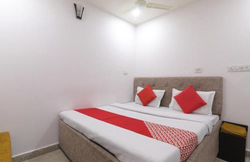 Mohangarh Hotel | Budget-Friendly Metro Regency: Couples Welcome in Lucknow