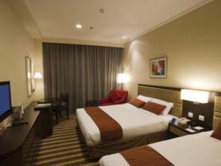 Ho Man Tin Hotel | Discover Comfort at Metropark Hotel Kowloon, 4-Star Stay