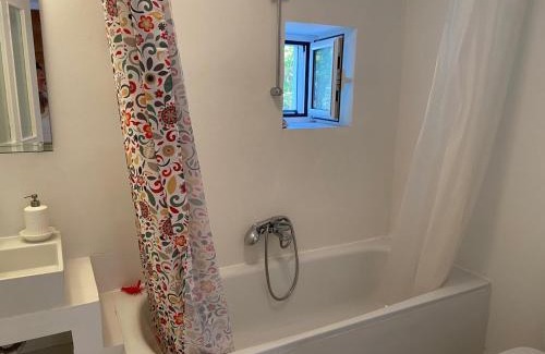 Vathy Villa | Elegant Metropolis Villa: Pet-Friendly Oceanfront Retreat