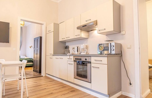 Landstrasse Apartment | Stylish 2+1 Apartment in the Heart of Vienna
