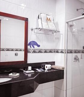 Centro Hotel | Oceanfront Metropolitan Hotel: 5-Star Stay with Pool Access
