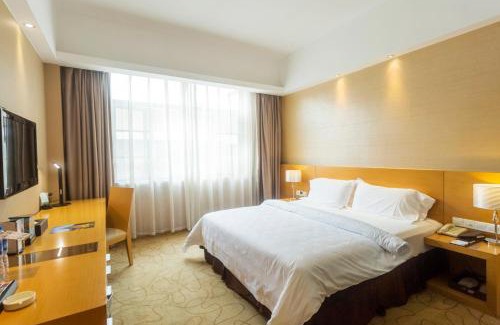 Baiyun Hotel | Discover Metropolo, Guangzhou - Ideal for Families & Travelers