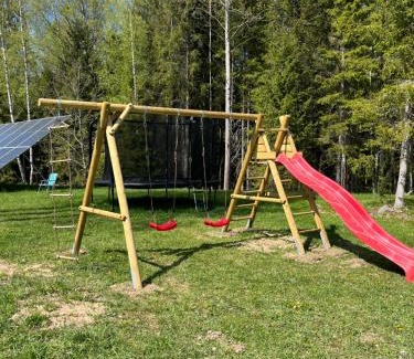 Sihva Apartment | Discover Metsalagendik: Family and Pet-Friendly Retreat