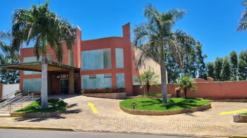 Garca Hotel | Comfortable Stay at Meu Hotel Garça with Breakfast Included