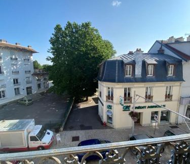 Vittel Apartment | Modern T2 Meublé in the Heart of the City - Rated 9.4/10