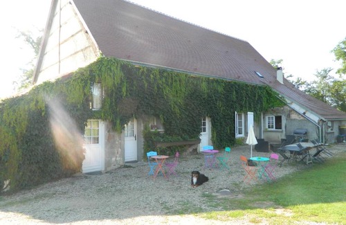 Saint-Pierre-les-Bois House | Cozy Oceanfront Retreat at Meublés de tourisme La Reserve