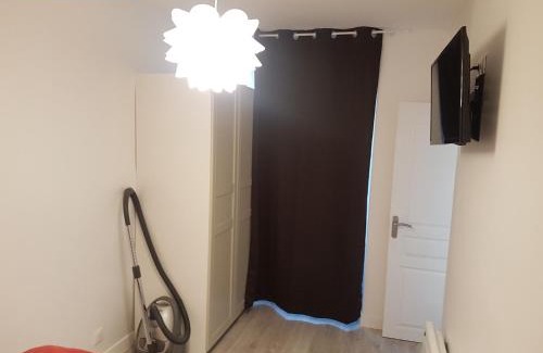 Vignerons Apartment | Family-Friendly Meublés de Tourisme in Vibrant Vincennes