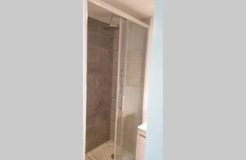 Meudon Apartment | Inviting Meudon Studio: Fully Equipped & Family-Friendly