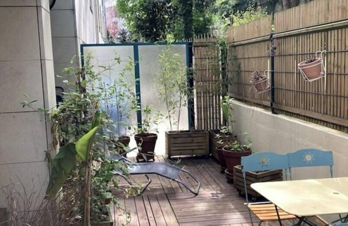 Sevres Apartment | Meudon Bellevue Apartment with Terrace and Pool Access