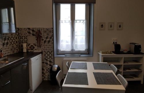 Meung-sur-Loire Apartment | Family-Friendly Stay in Meung sur Loire near Châteaux